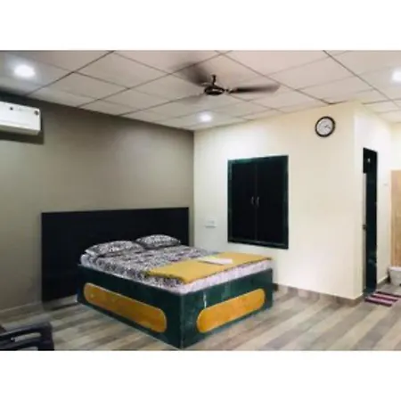 Vickys Guest House Malvan Exterior photo